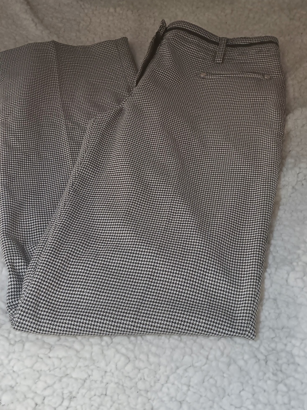 Christopher & Banks Black and Gray Houndstooth Straight-Leg Trousers Size 4 - Picture 3 of 5